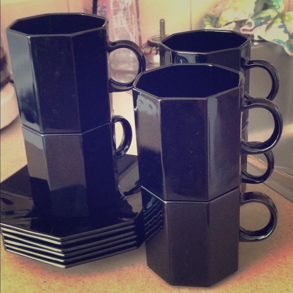 6 Tea cups with Plates ! No chips ! - Picture 1 of 1